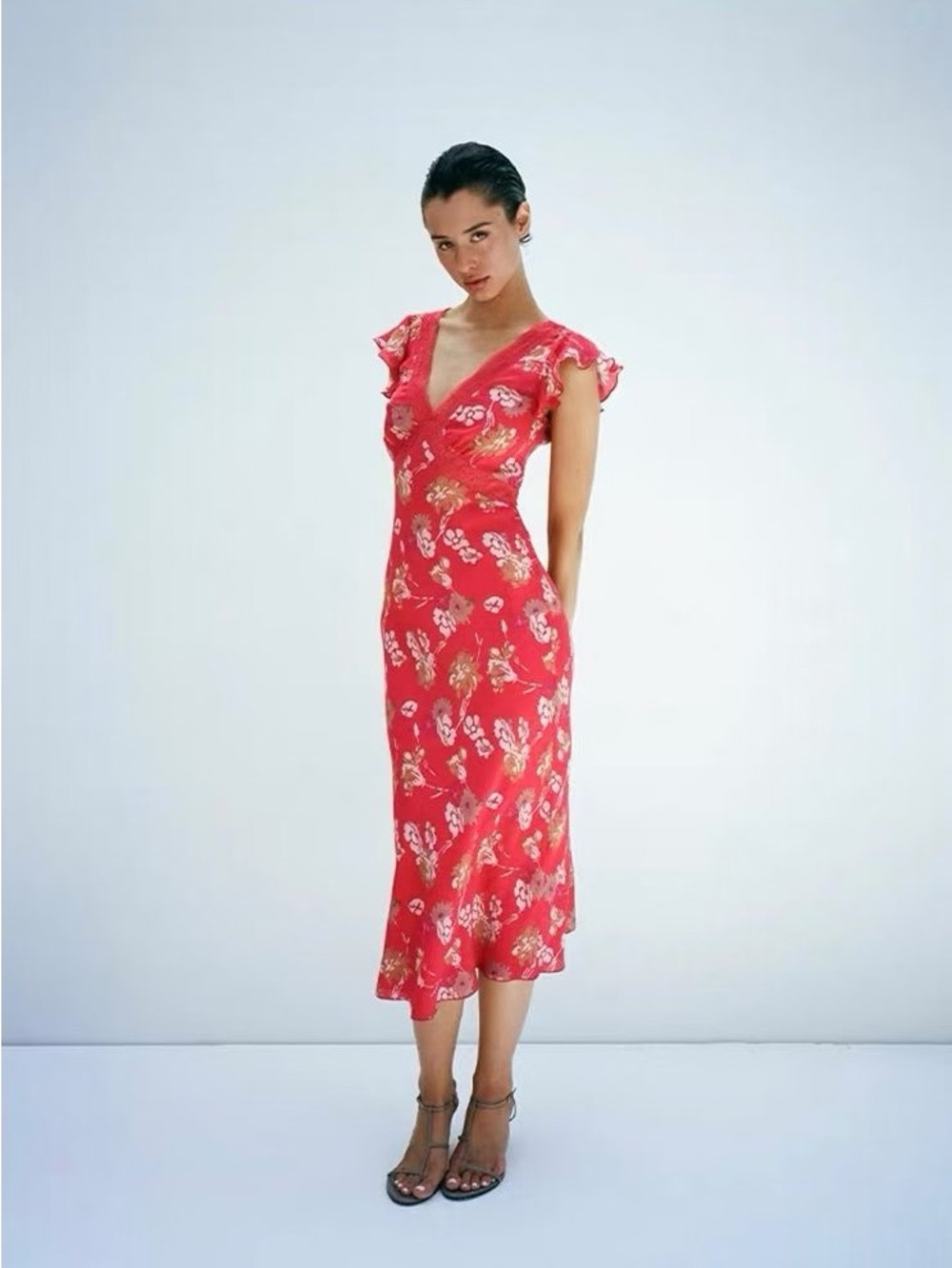 NWOT Realisation Par The Fleur Dress in Scarlett - Picture 7 of 12